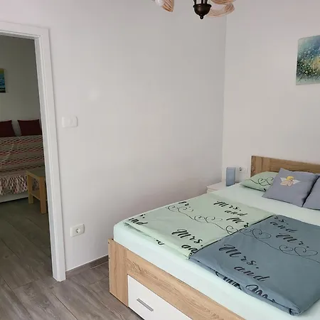 Apartma Ovcica * Izola